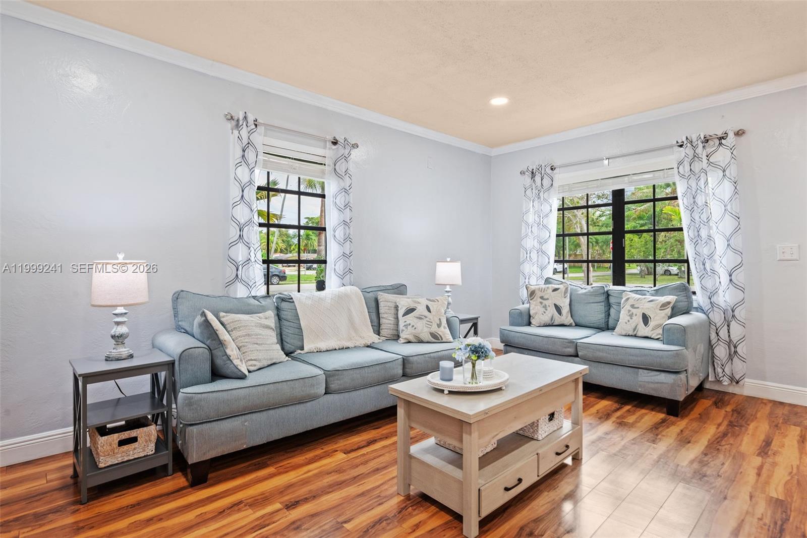 1395 NE 177th St North Miami Beach, FL 33162