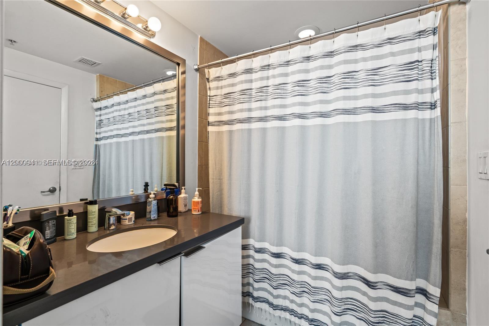 image The Ivy at Riverfront21