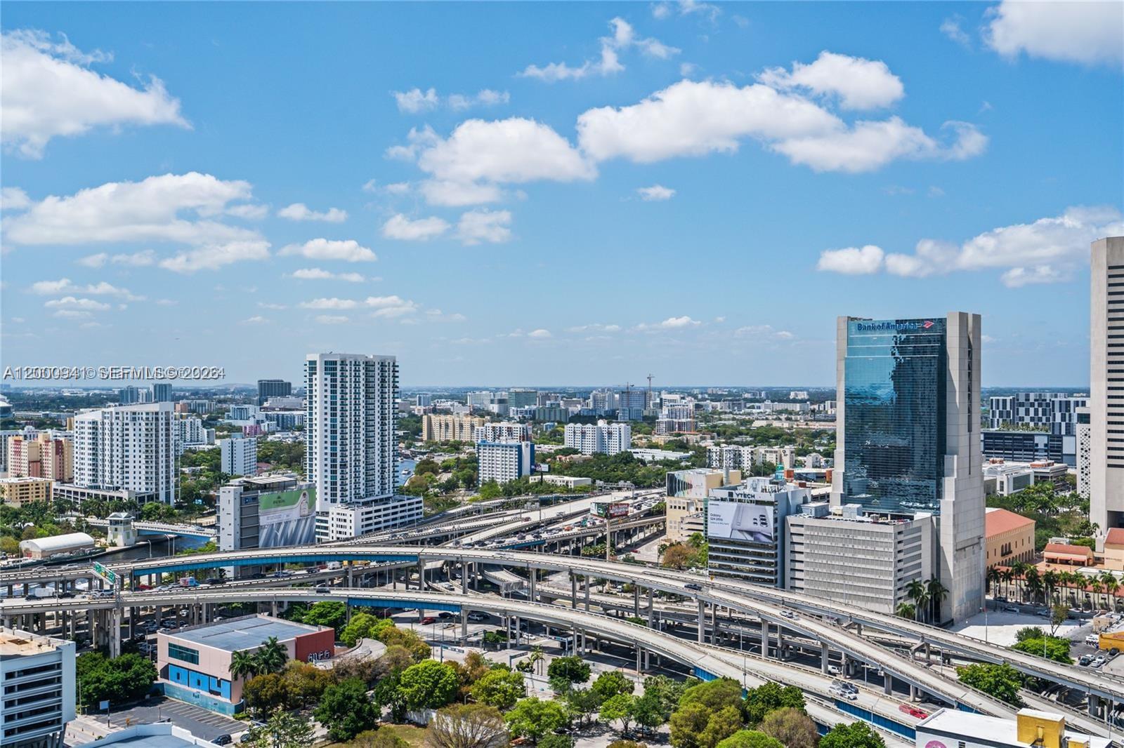 image The Ivy at Riverfront25