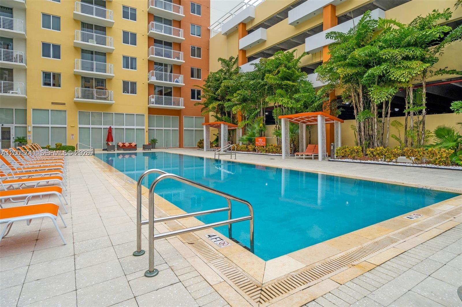 image The Venture at Aventura6