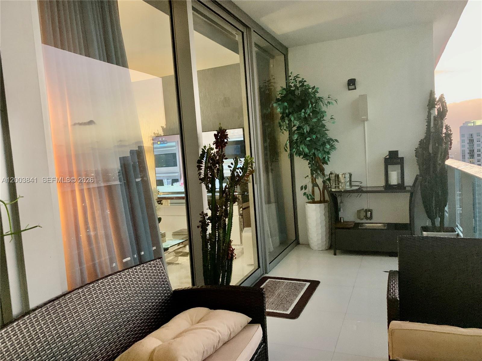 image Epic Residences9