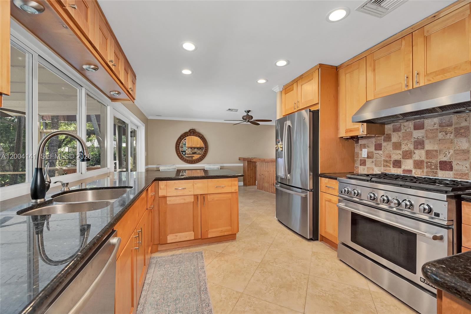 8480 SW 180th St Palmetto Bay, FL 33157