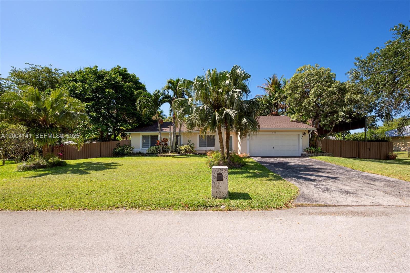 8480 SW 180th St Palmetto Bay, FL 33157