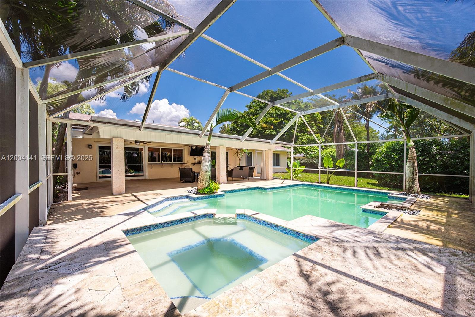 8480 SW 180th St Palmetto Bay, FL 33157