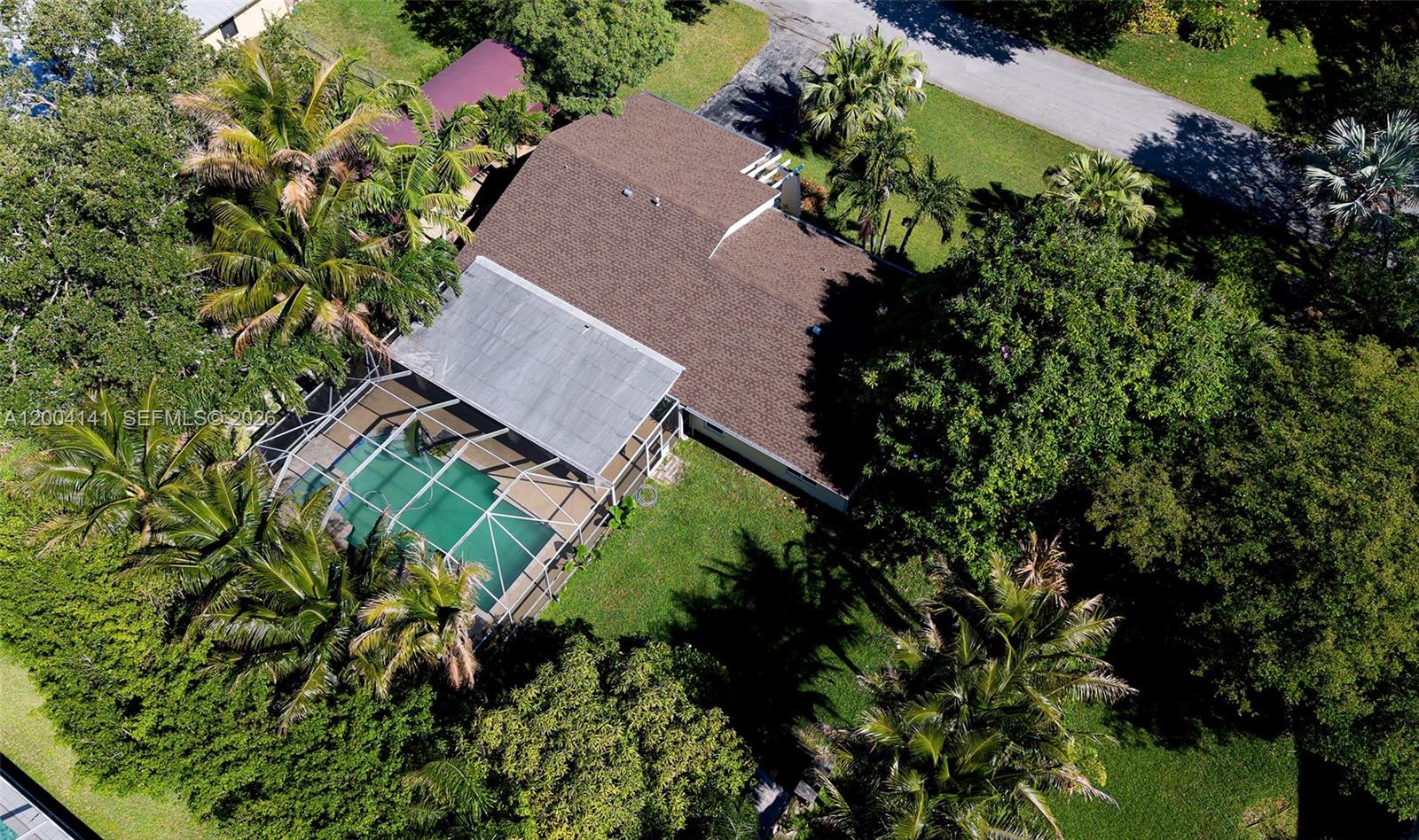 8480 SW 180th St Palmetto Bay, FL 33157