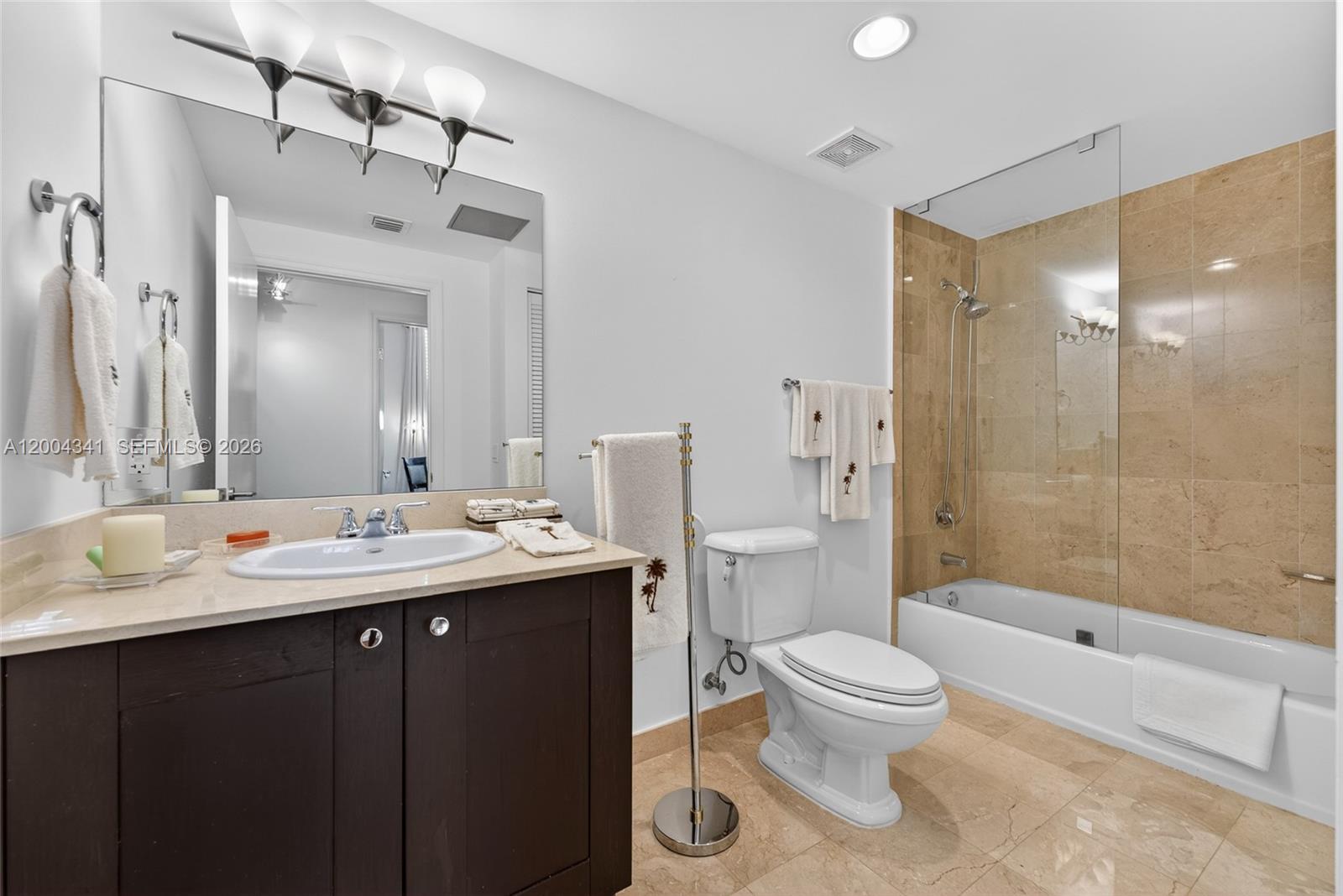 4100 Salzedo St #619 Coral Gables, FL 33146