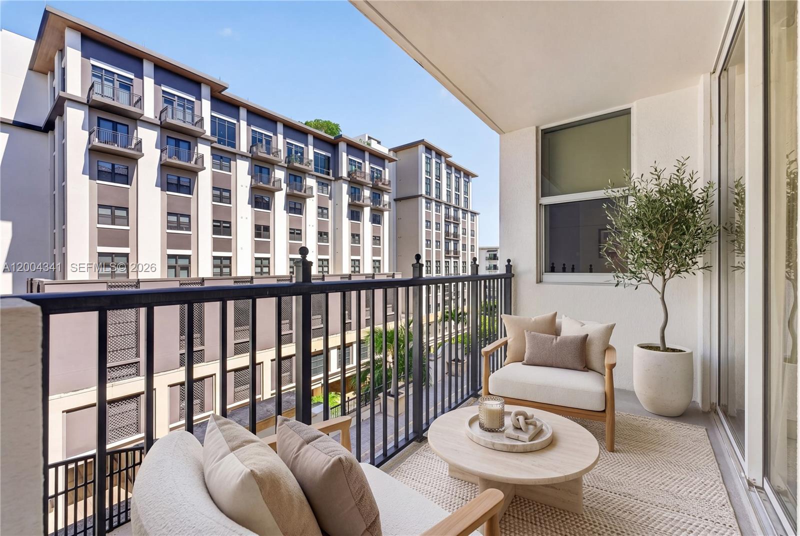 4100 Salzedo St #619 Coral Gables, FL 33146