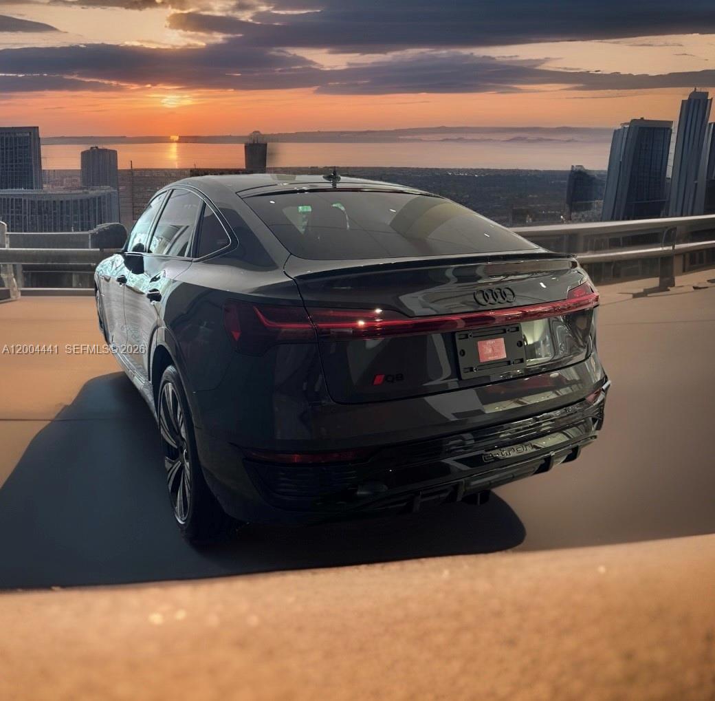 1000 Brickell Plz #4207 Miami, FL 33131