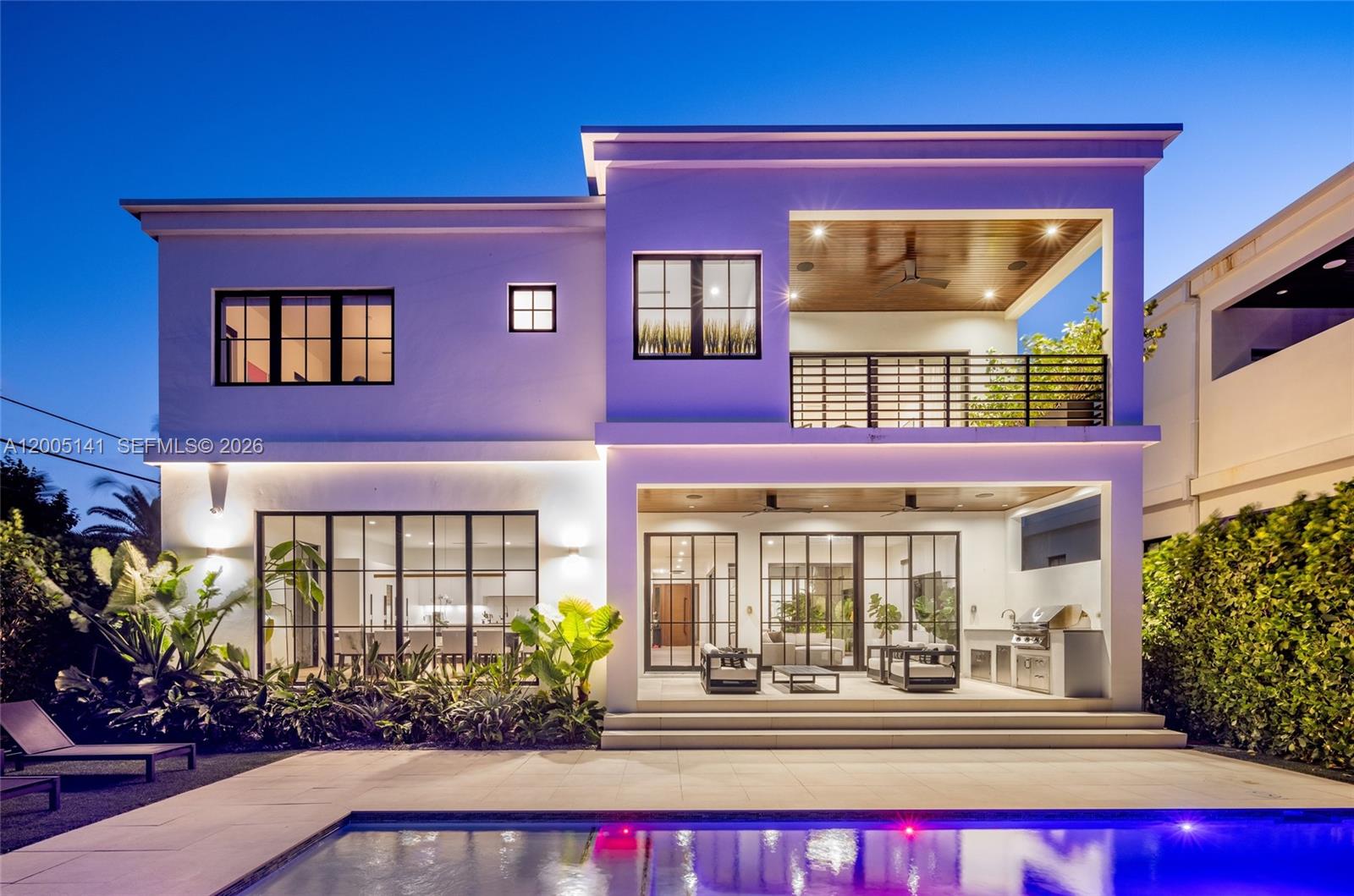 895 NE 76th St Miami, FL 33138