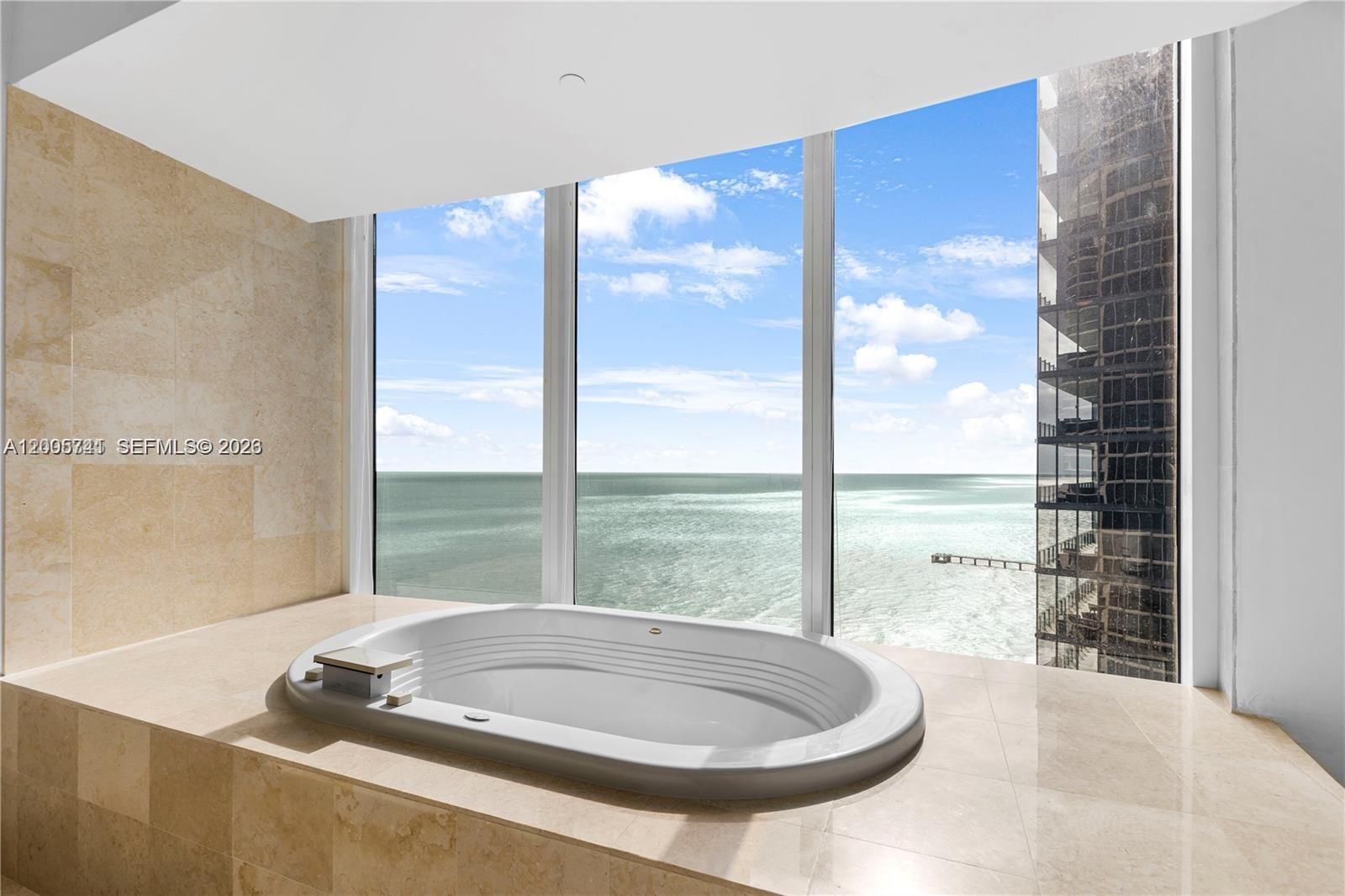 image Ocean Four18
