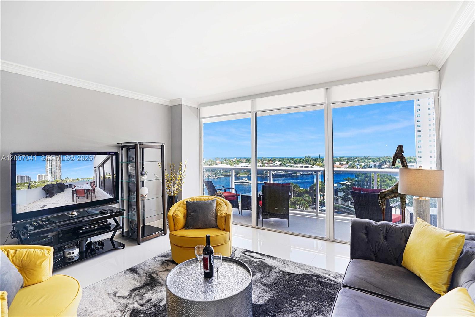20505 E Country Clb Dr #836