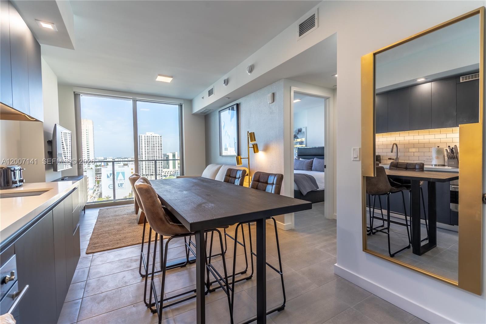 image Yotelpad Miami9