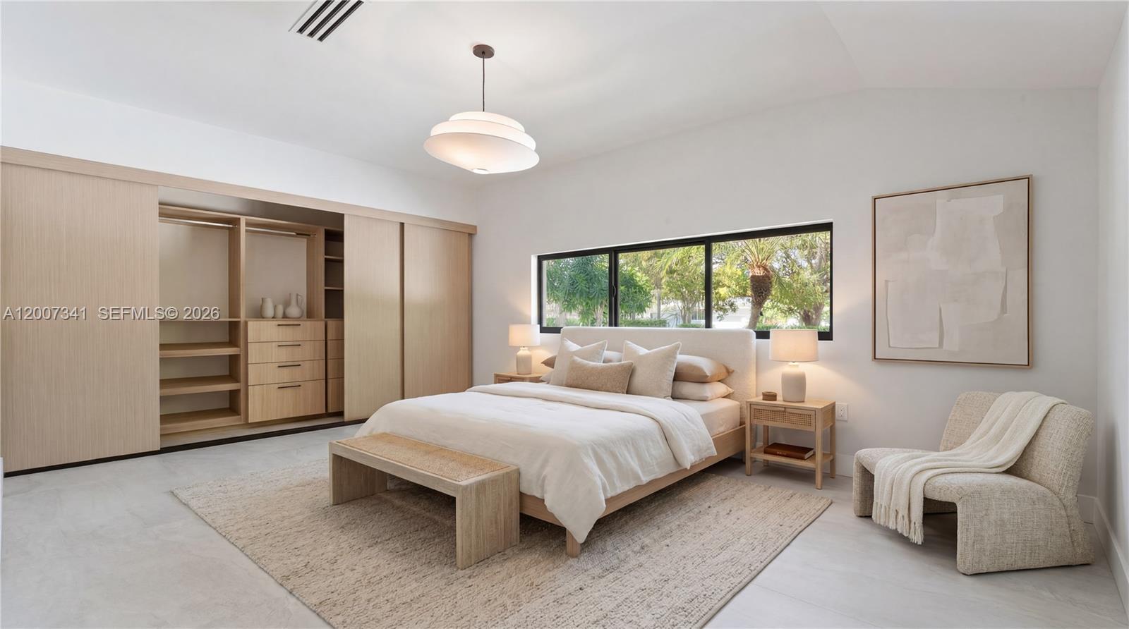 550 S Shore Dr Miami Beach, FL 33141