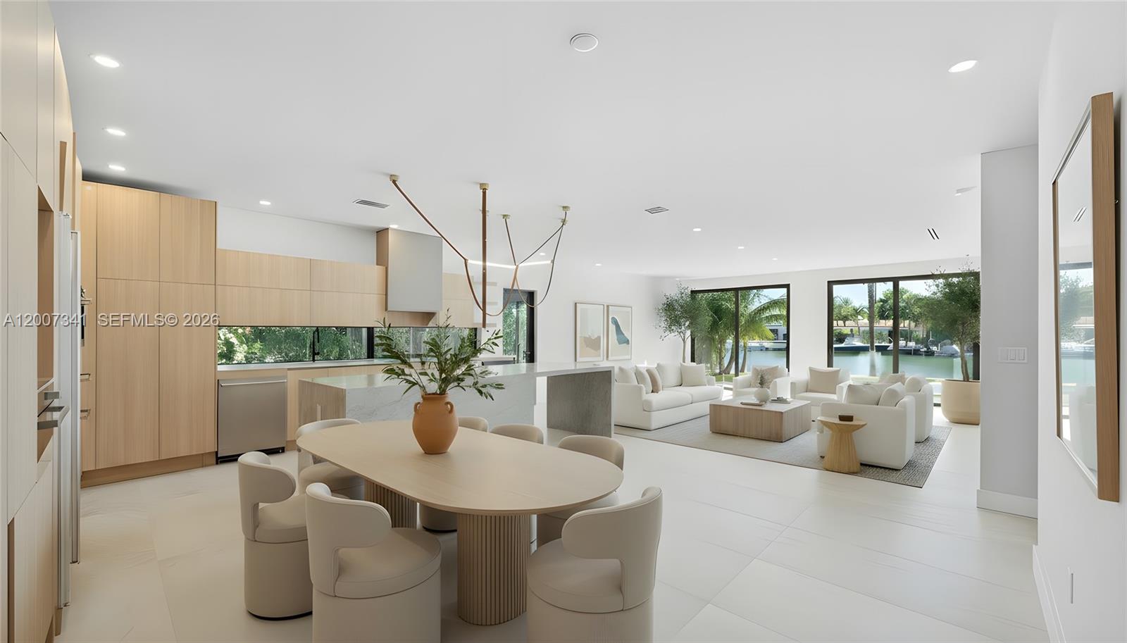 550 S Shore Dr Miami Beach, FL 33141