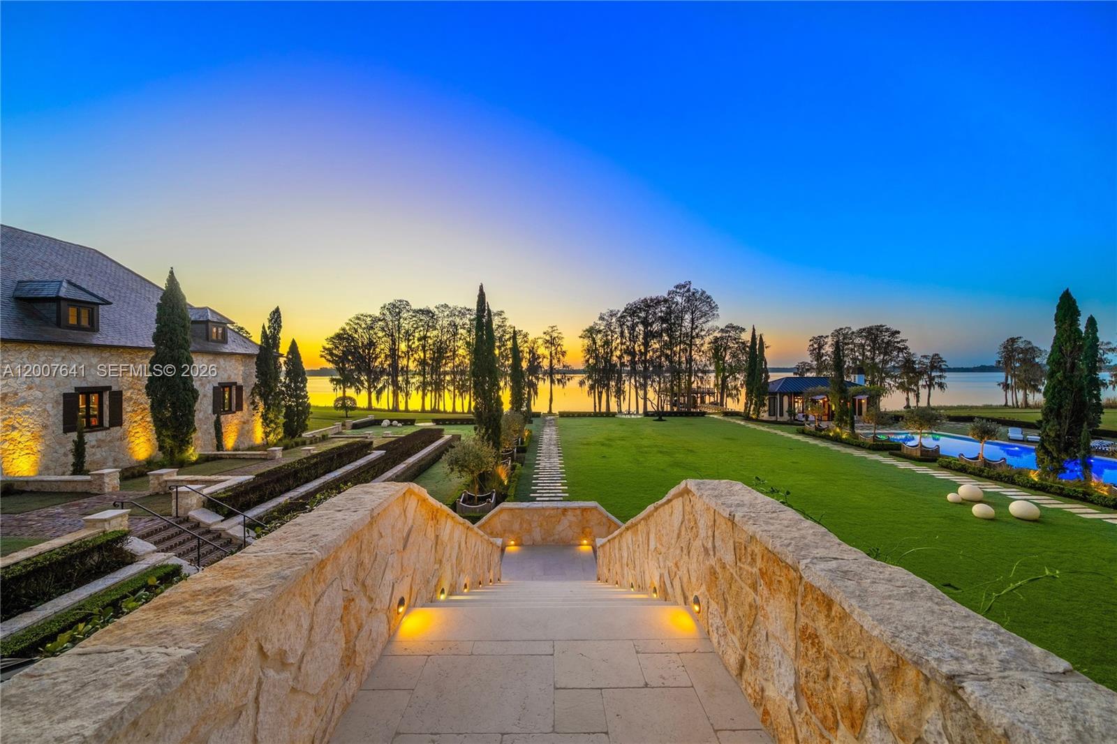 12321 Fort King Hwy Tampa, FL 33592