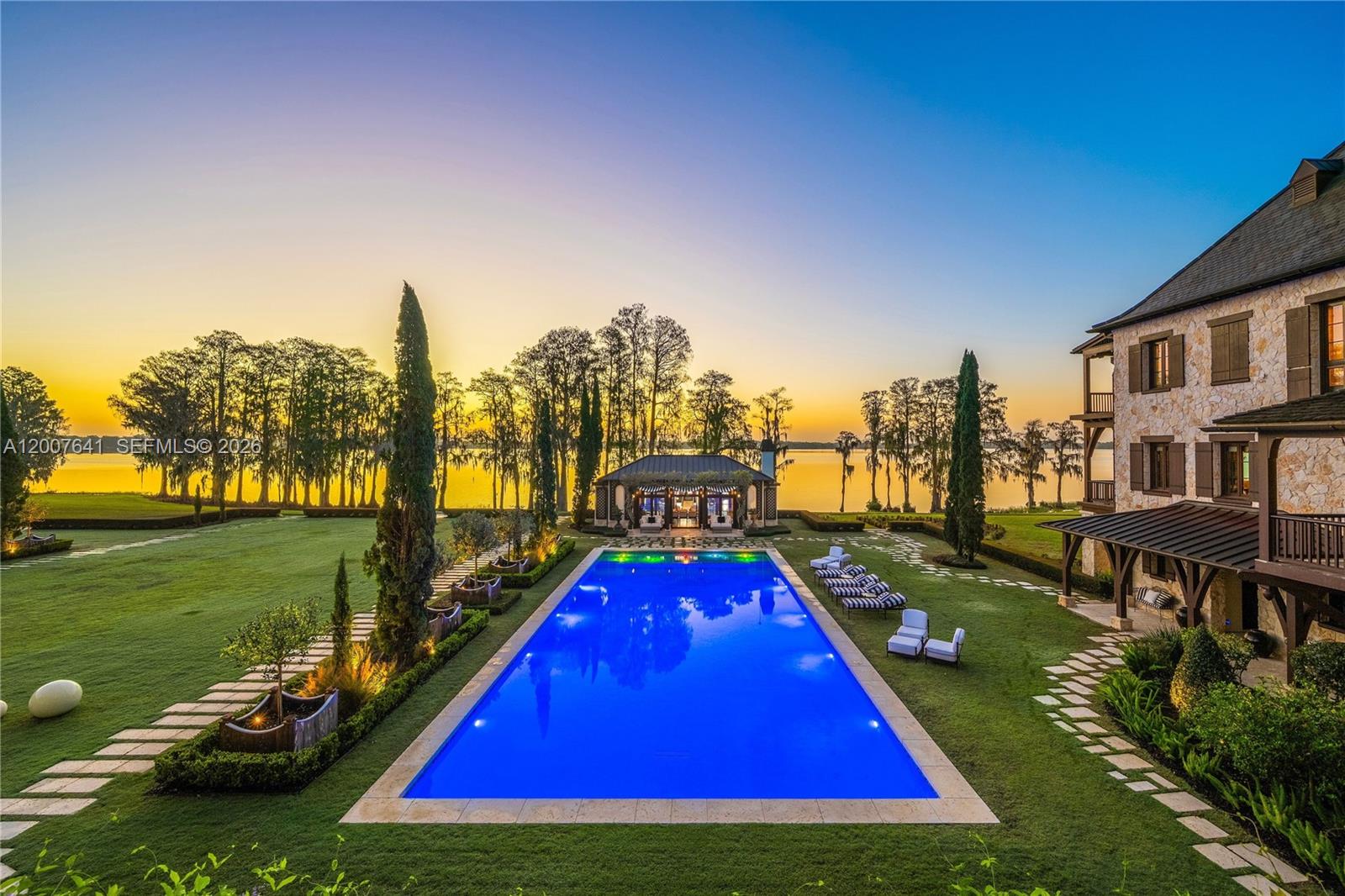 12321 Fort King Hwy Tampa, FL 33592