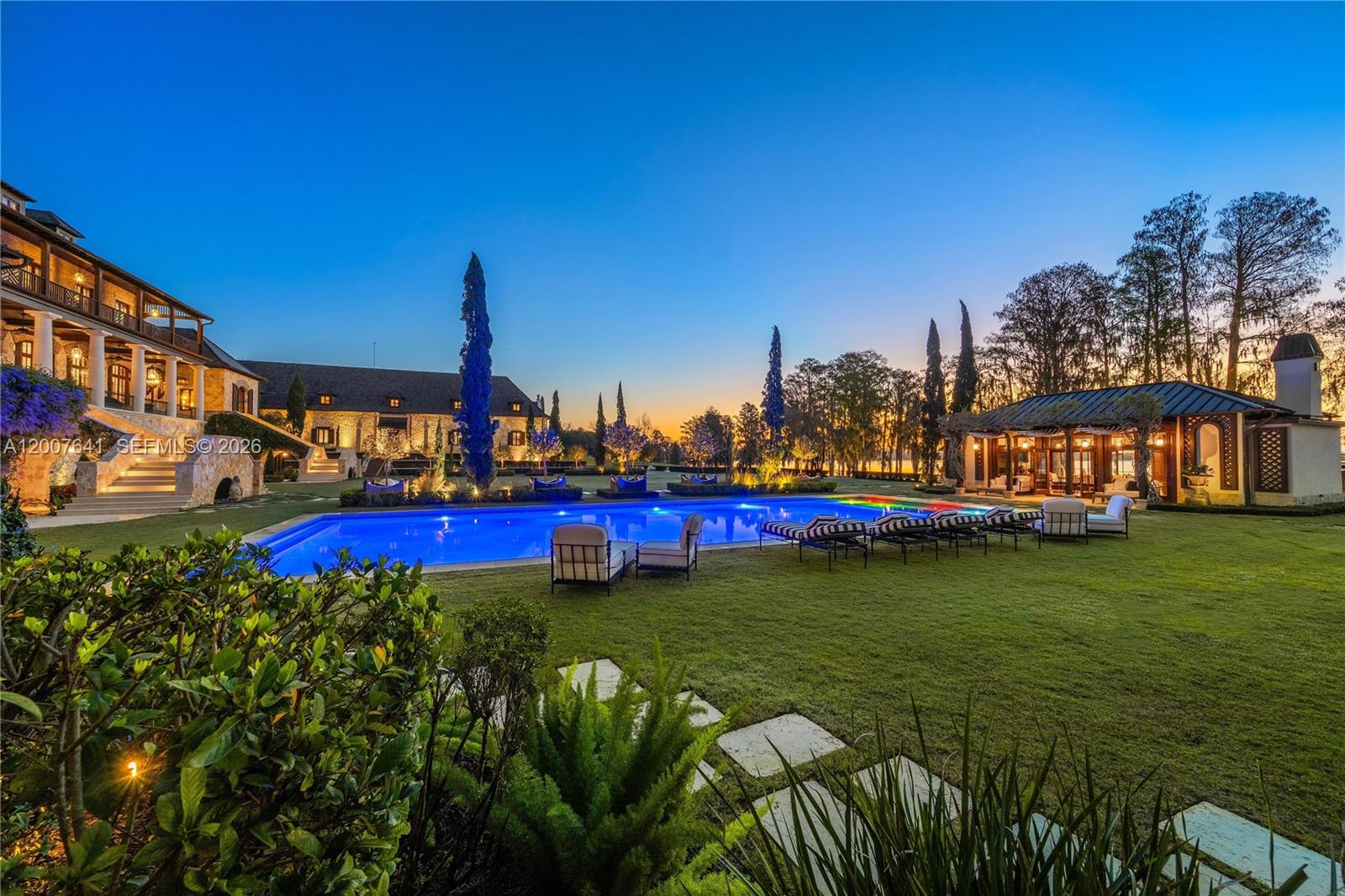 12321 Fort King Hwy Tampa, FL 33592