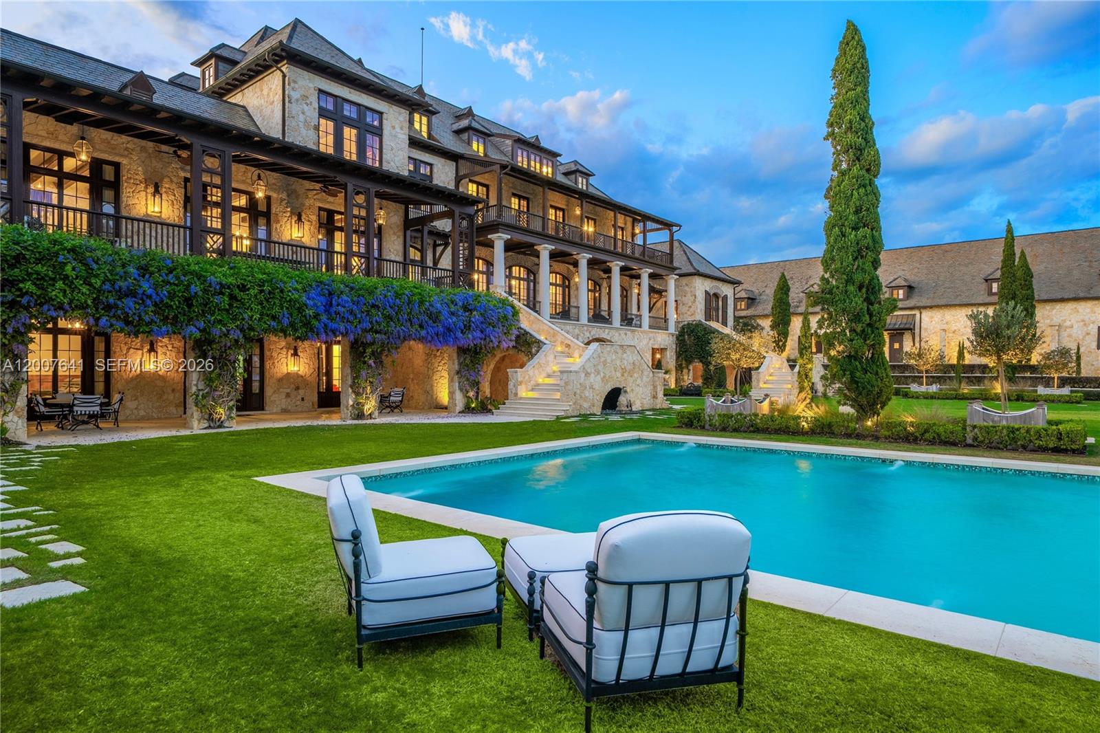 12321 Fort King Hwy Tampa, FL 33592