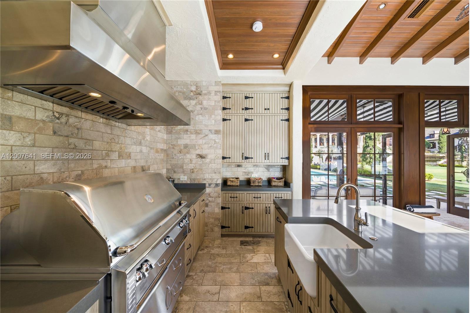 12321 Fort King Hwy Tampa, FL 33592