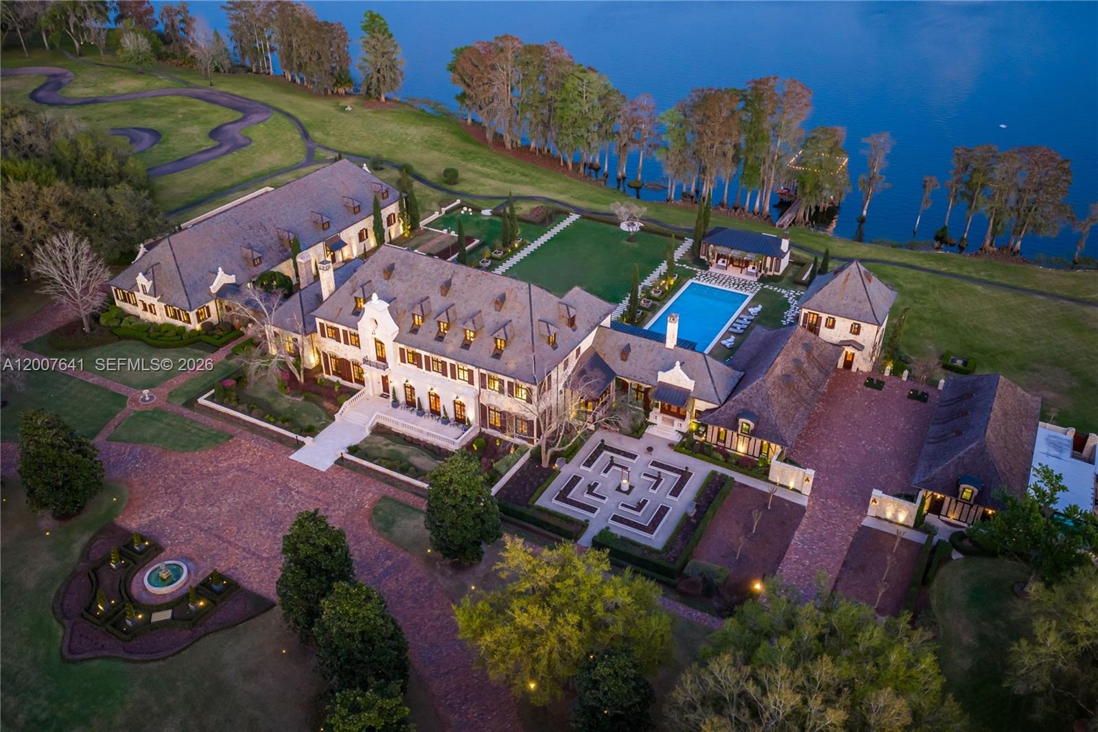 12321 Fort King Hwy Tampa, FL 33592