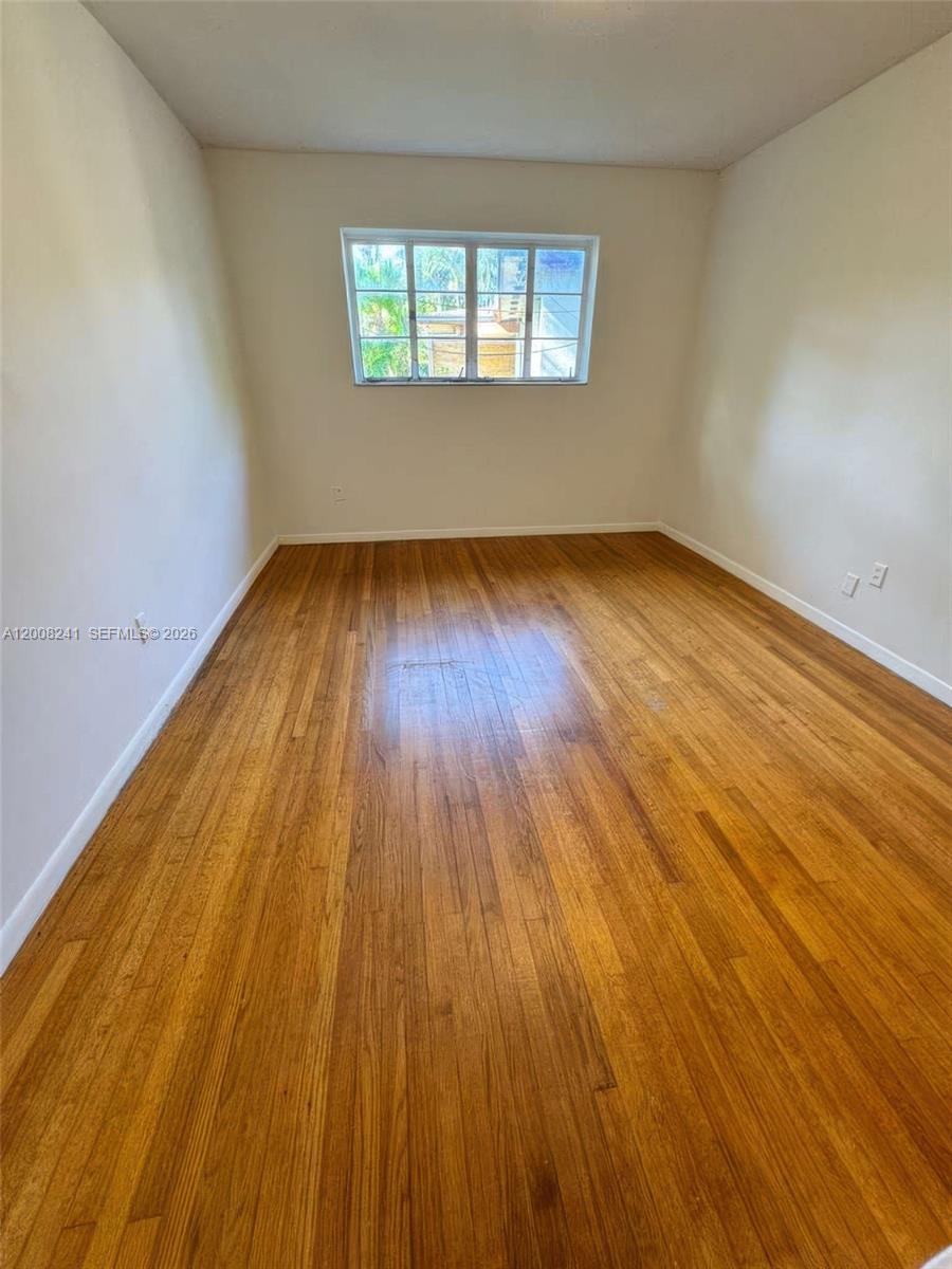 4582 Royal Palm Ave Miami Beach, FL 33140