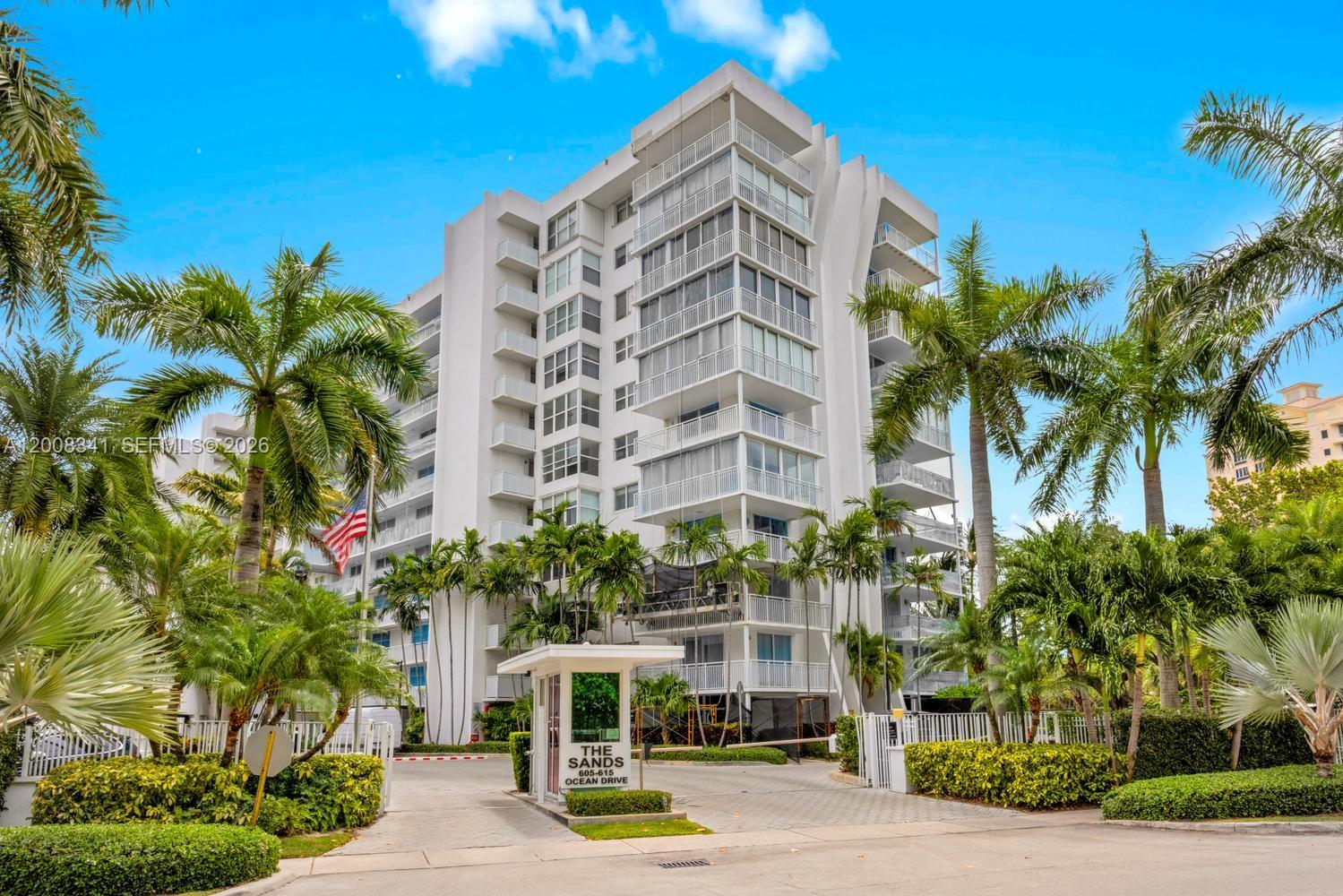 607 Ocean Dr #11K