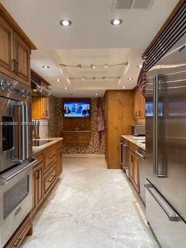 1121 Crandon Blvd #D903 Key Biscayne, FL 33149