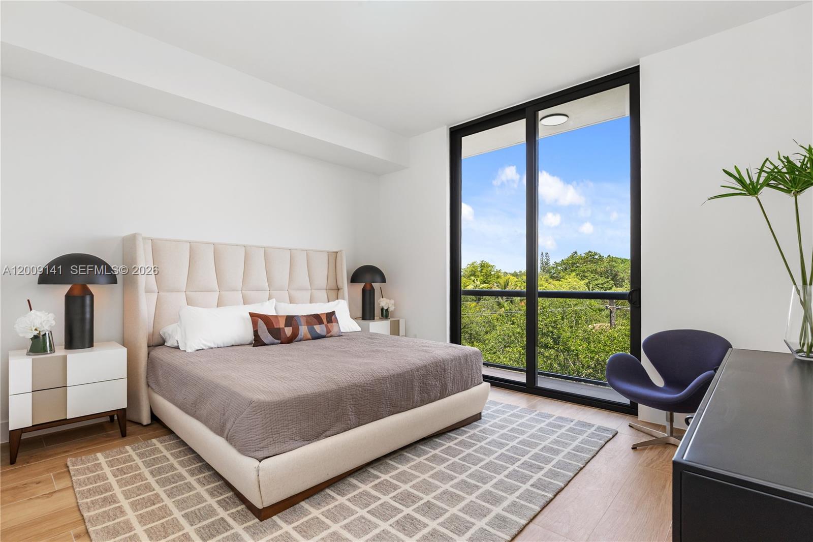 3034 Oak Ave #LPH3 Coconut Grove, FL 33133