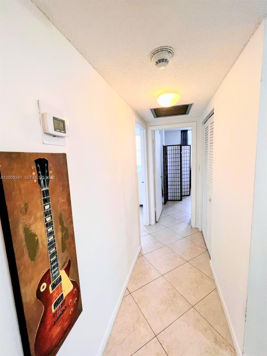 image Arlen House Condo24