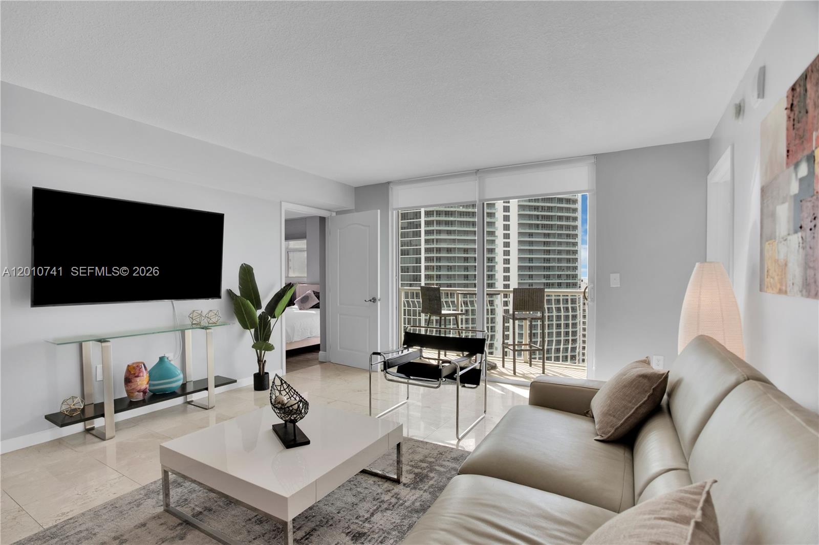 image The Club at Brickell Bay3