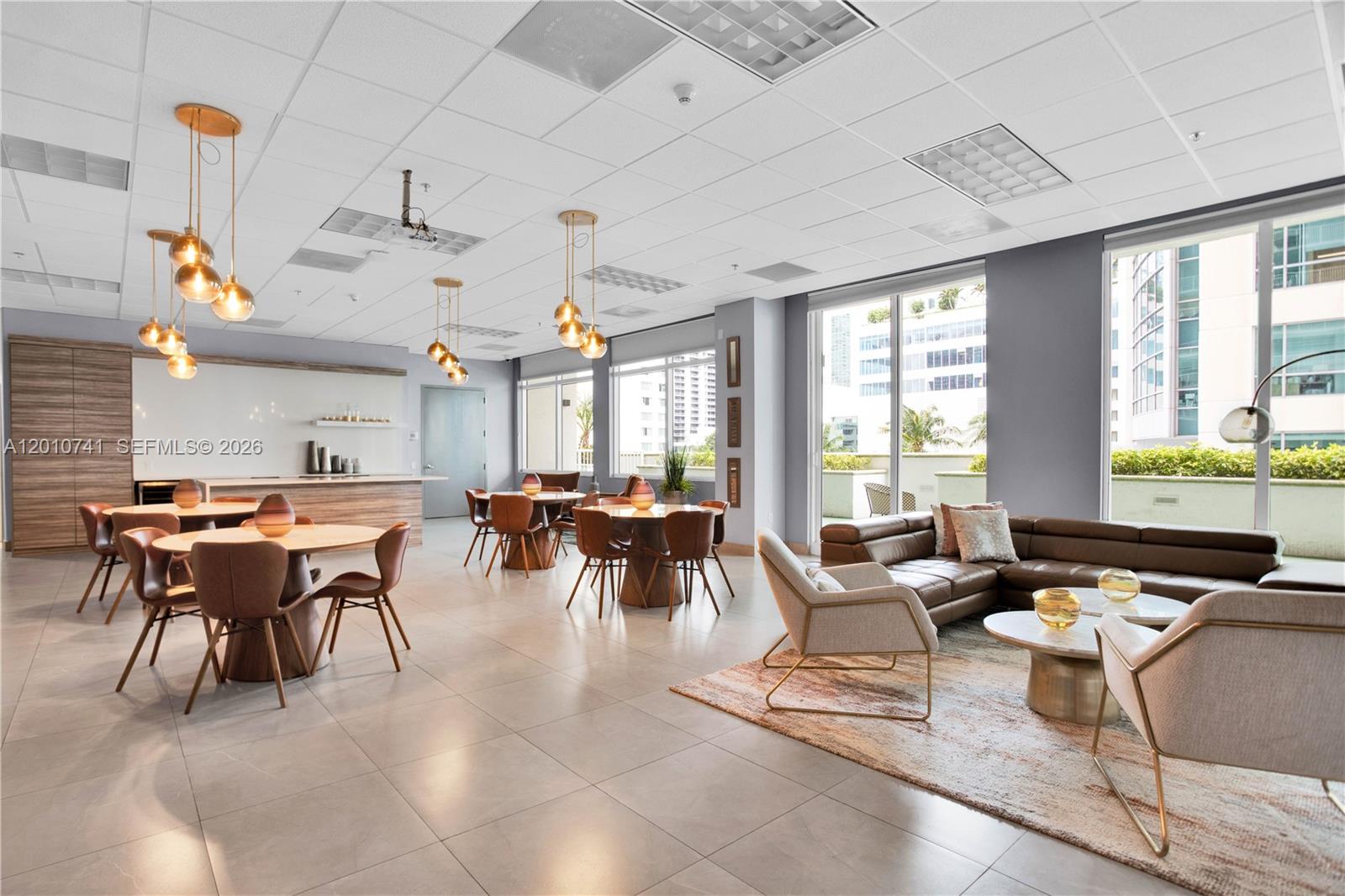 image The Club at Brickell Bay39
