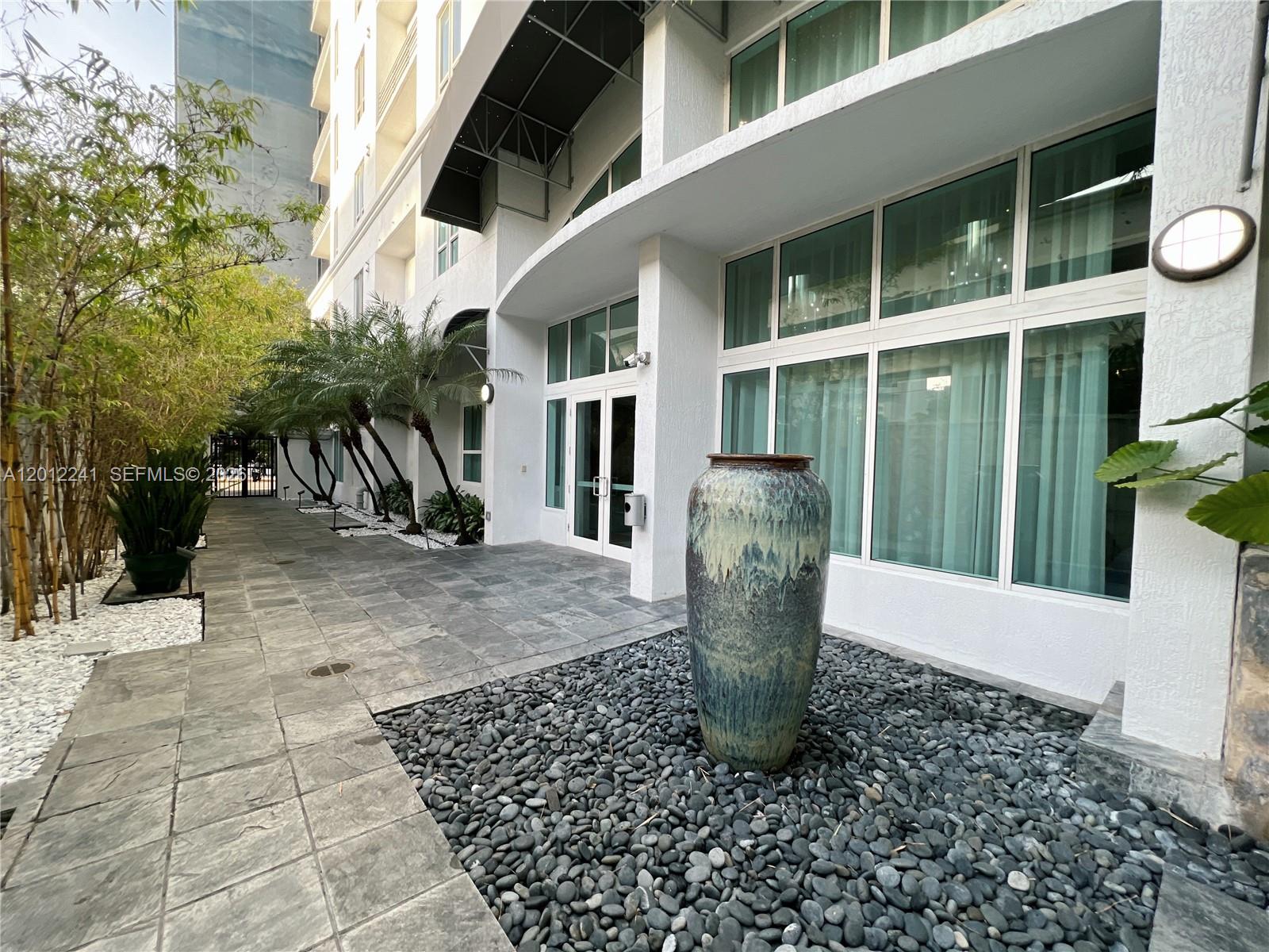 image Loft Downtown I18