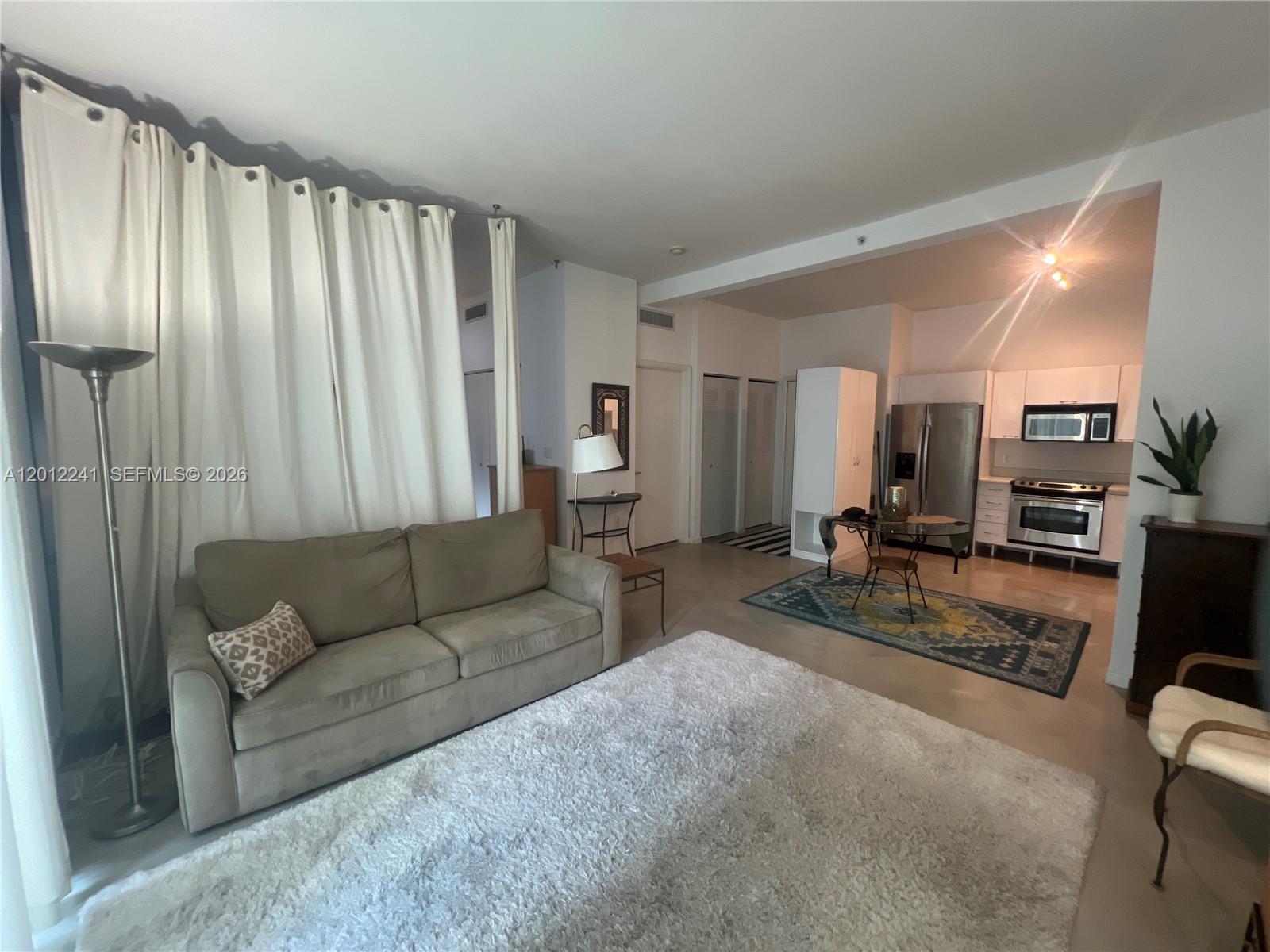 image Loft Downtown I19