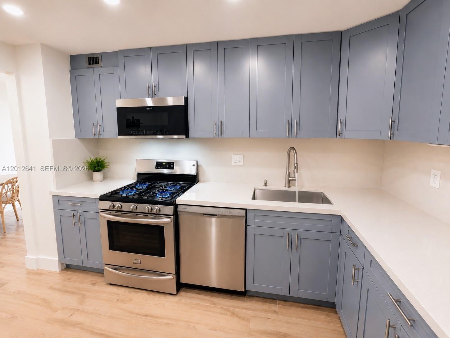 2030 S Ocean Dr #309 Hallandale Beach, FL 33009