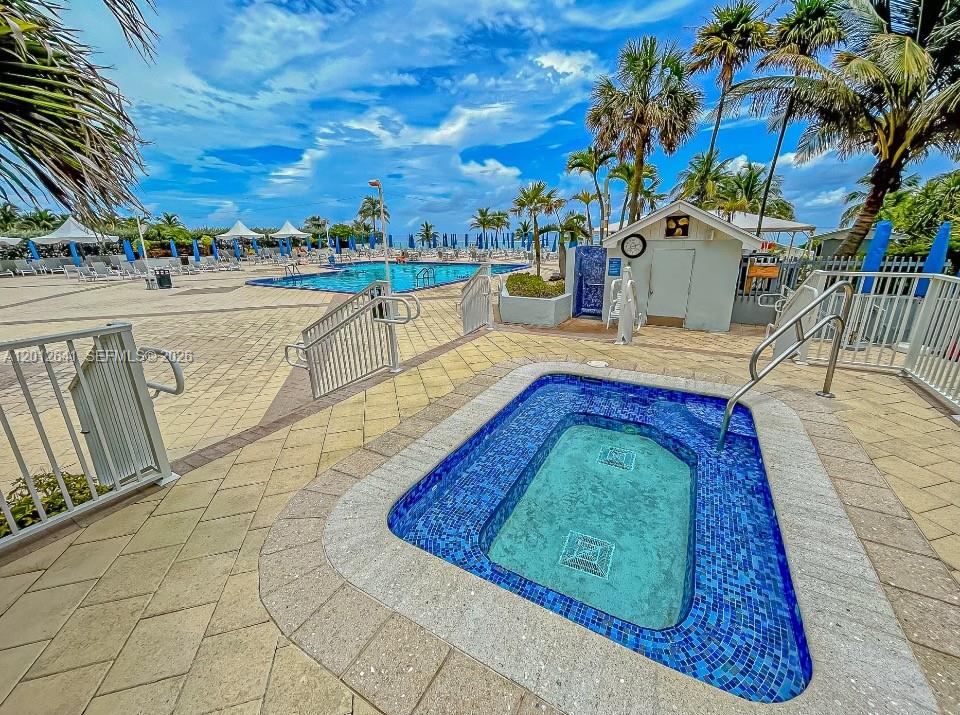 2030 S Ocean Dr #309 Hallandale Beach, FL 33009