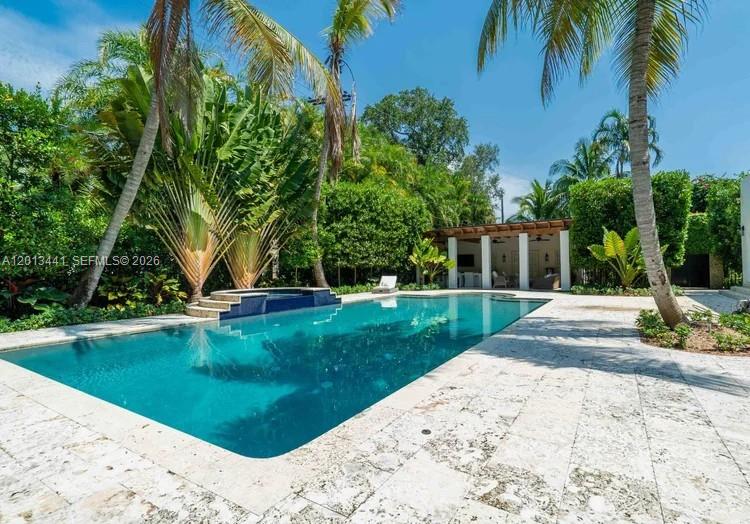 2010 N Greenway Dr Coral Gables, FL 33134