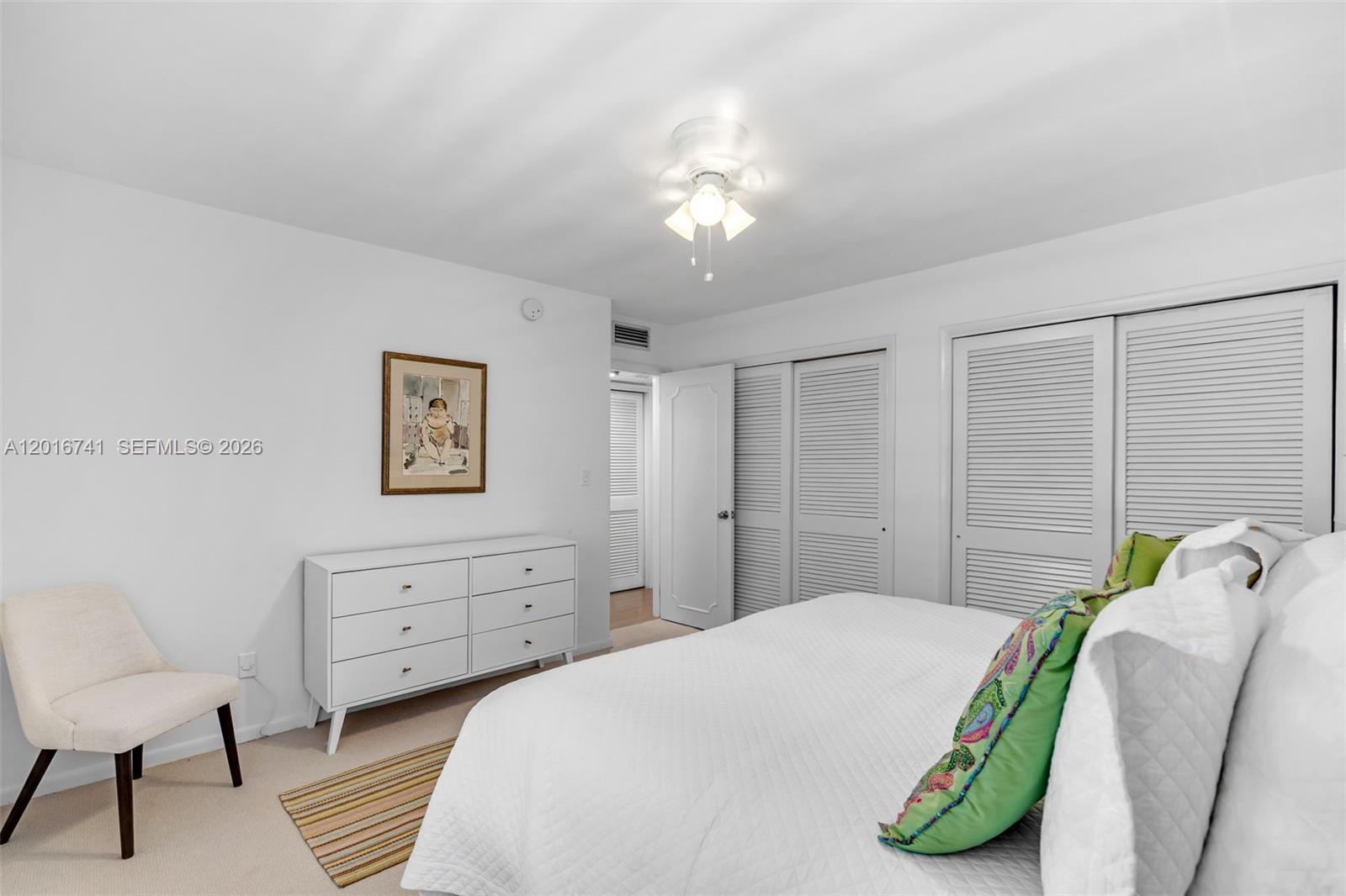 255 Sunrise Dr Key Biscayne, FL 33149