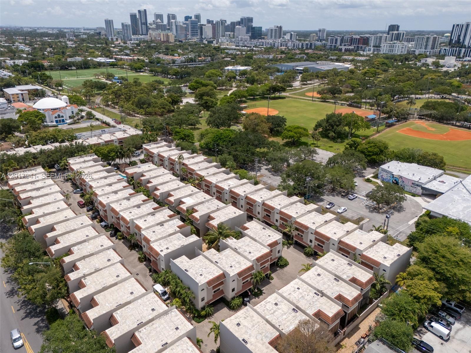 1401 NE 9th St #26 Fort Lauderdale, FL 33304