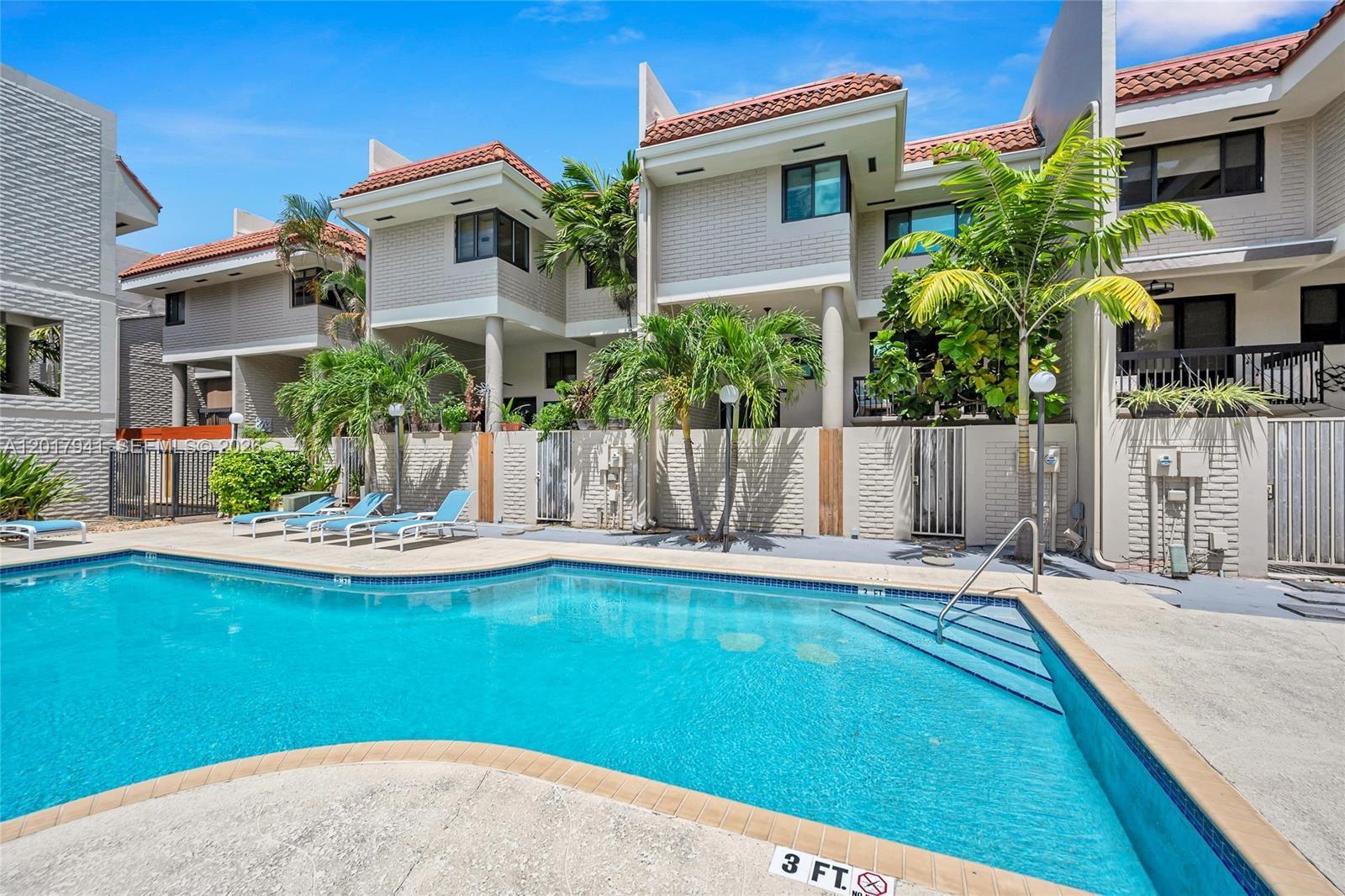 1401 NE 9th St #26 Fort Lauderdale, FL 33304