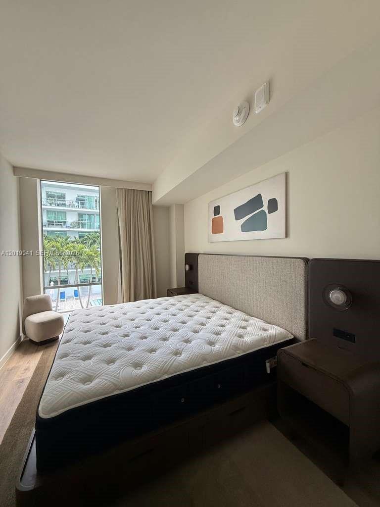 1611 SW 2nd Ave #510 Miami, FL 33129