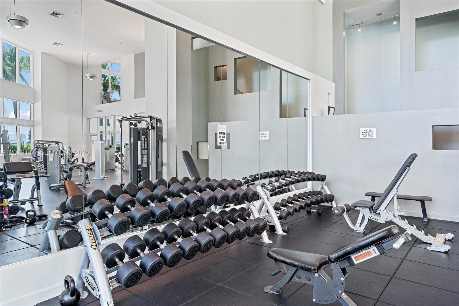 1900 N Bayshore Dr #2204 Miami, FL 33132