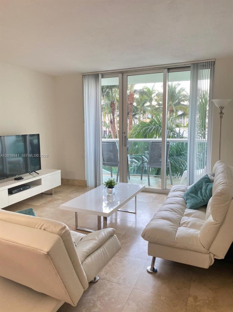 3801 S Ocean Dr #2Q Hollywood, FL 33019