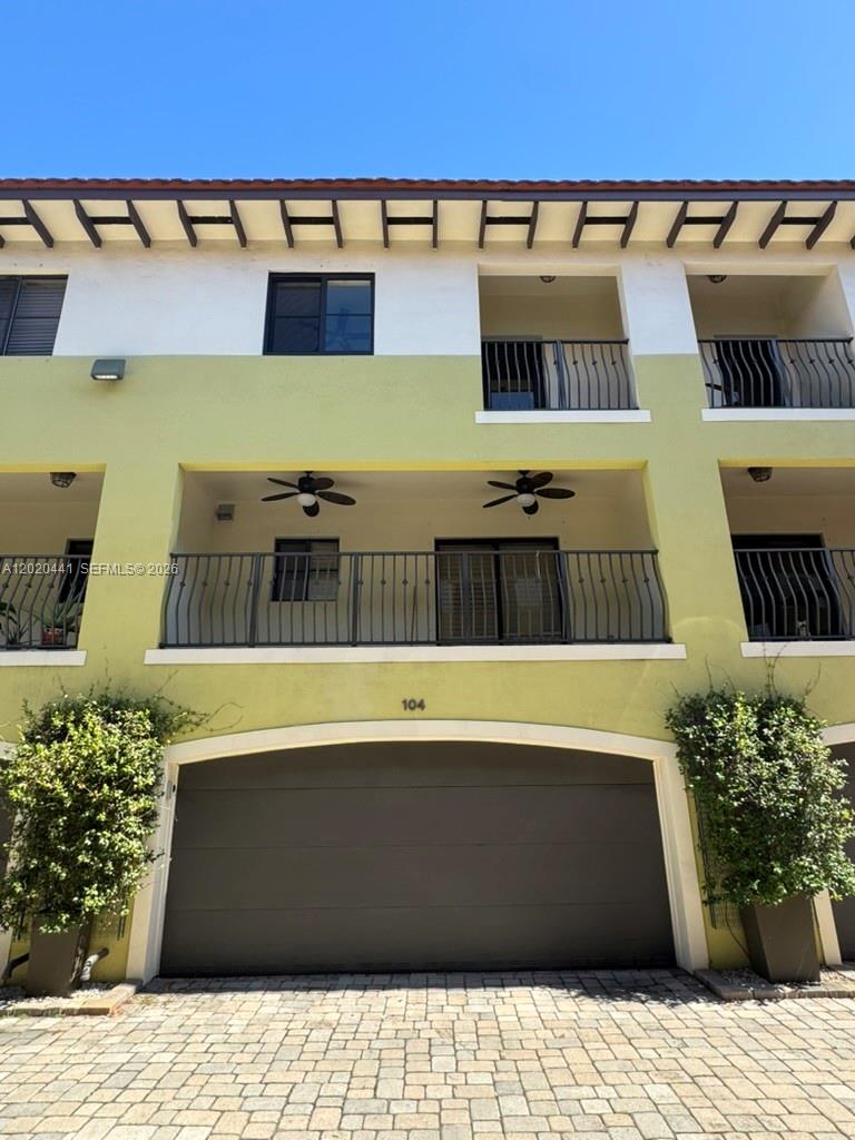 3204 Bird Ave #104 Miami, FL 33133