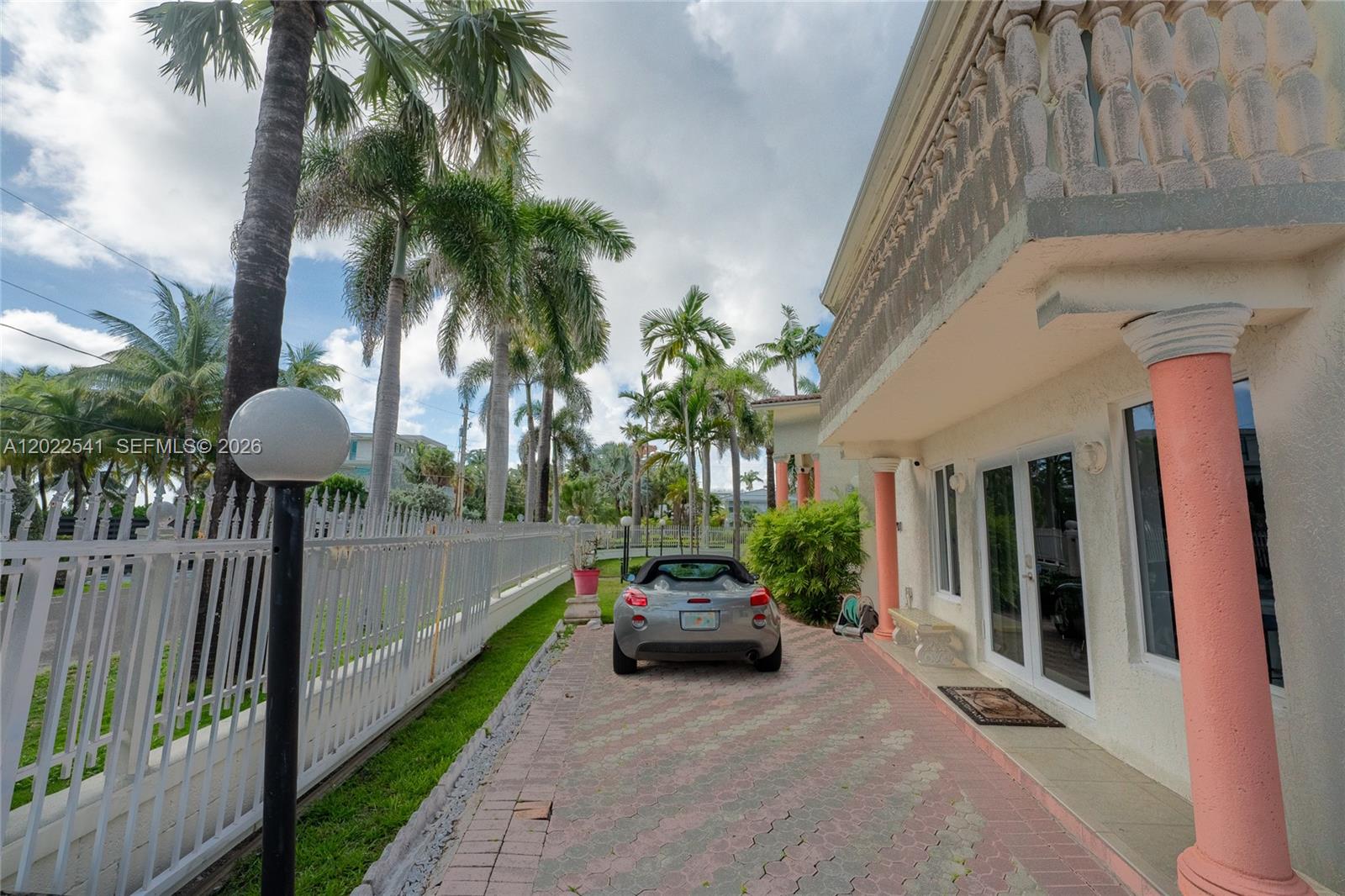 2701 N Atlantic Blvd Fort Lauderdale, FL 33308