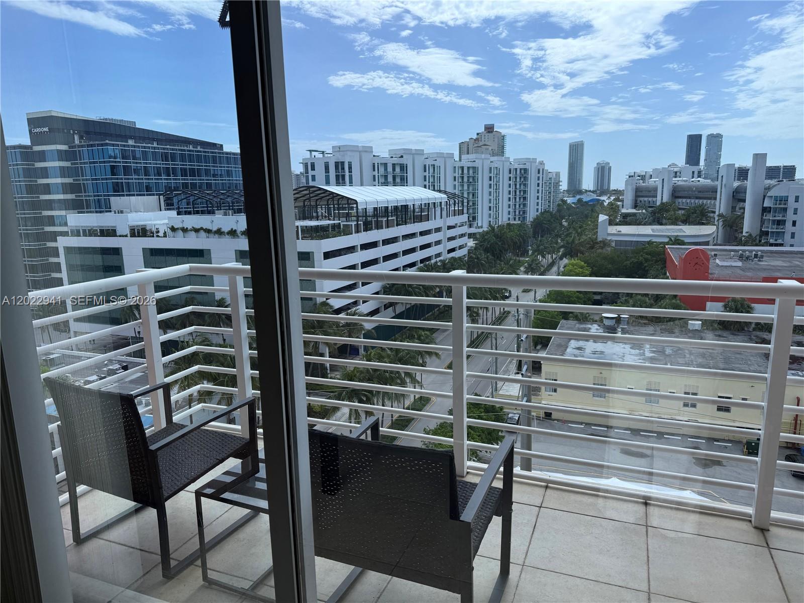 image The Venture at Aventura3