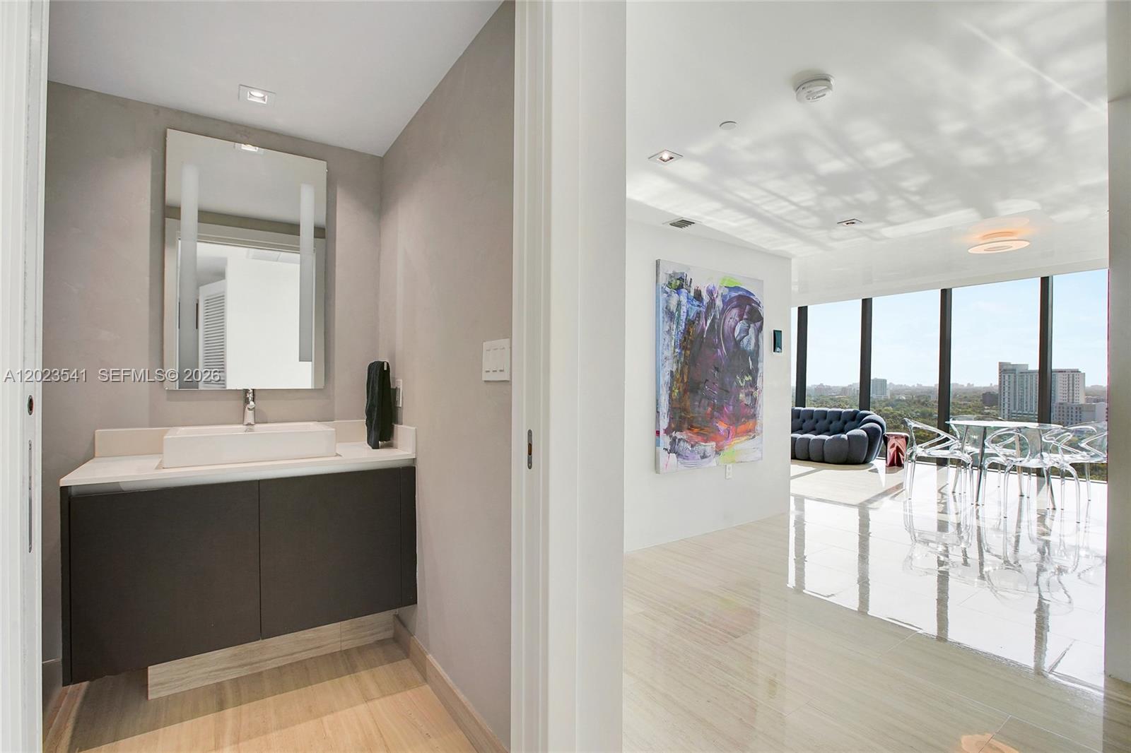 1451 Brickell Ave #1604 Miami, FL 33131
