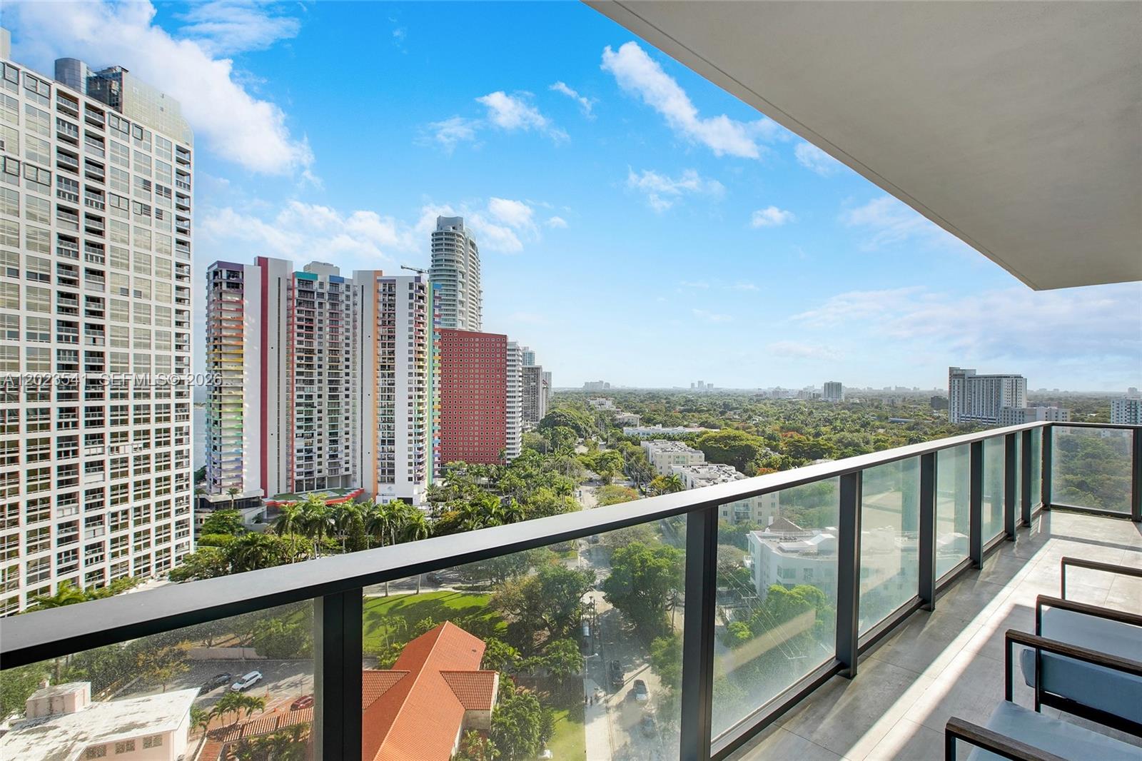 1451 Brickell Ave #1604 Miami, FL 33131