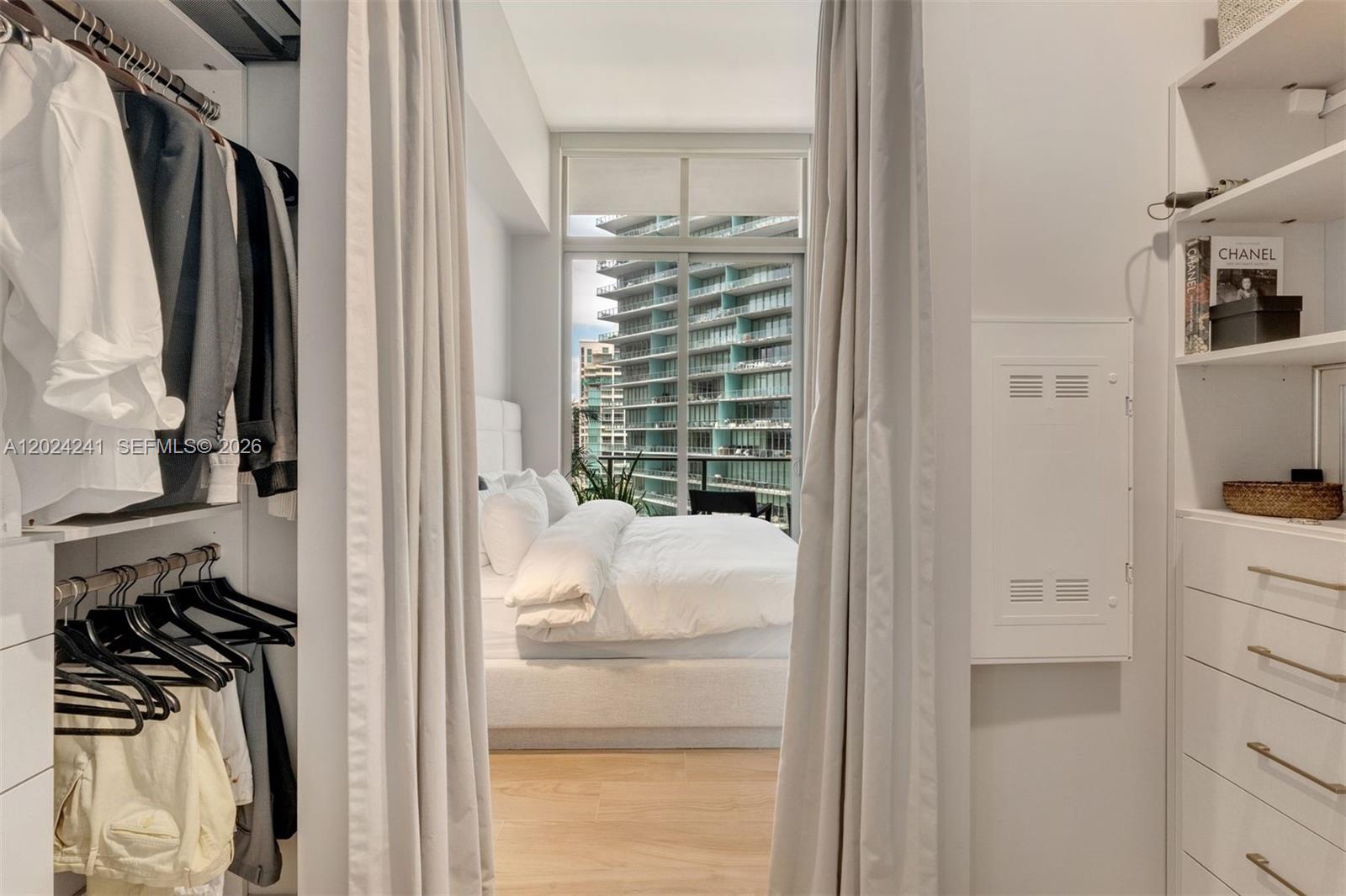 2655 S Bayshore Dr #807 Miami, FL 33133