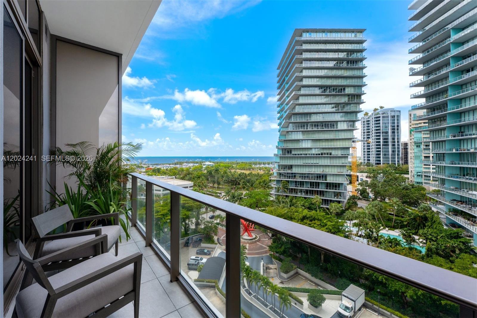 2655 S Bayshore Dr #807 Miami, FL 33133