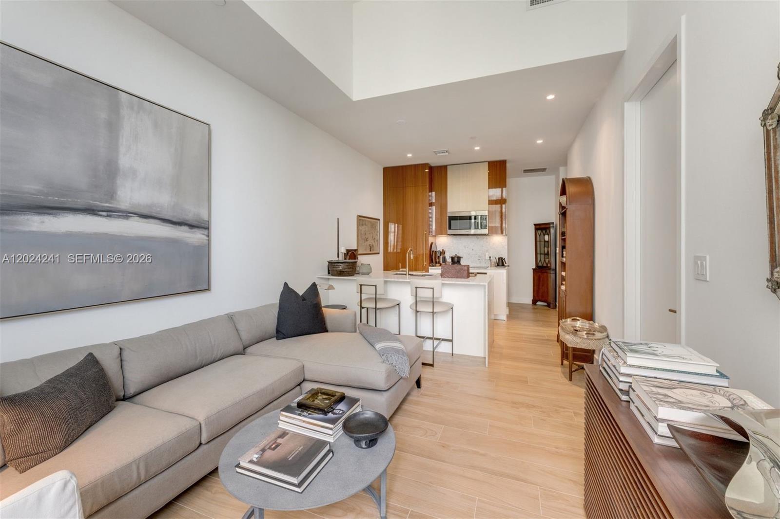 2655 S Bayshore Dr #807 Miami, FL 33133